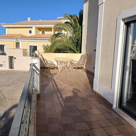 Apt Aurora Lote 80 3 Bedroom Лагос Екстериор снимка