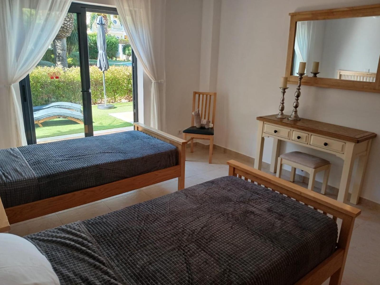 Apt Aurora Lote 80 3 Bedroom Лагос Екстериор снимка